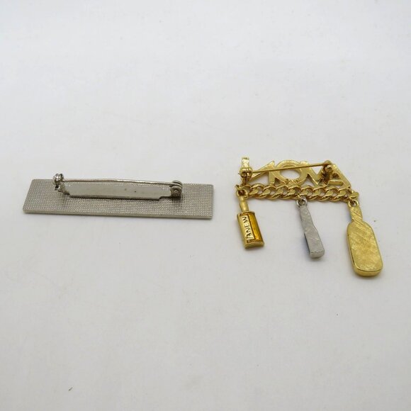 Lot 2 Avon Brooches Certified Beauty Advisor Badge Charm Pin Makeup Dangles - Picture 3 of 7